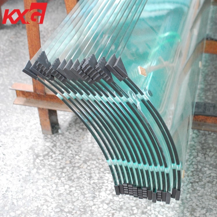 10 mm واضح منحني الدرابزين الزجاج المقسى ، 10 mm سلامة واضح منحني مصنع تشديد الزجاج