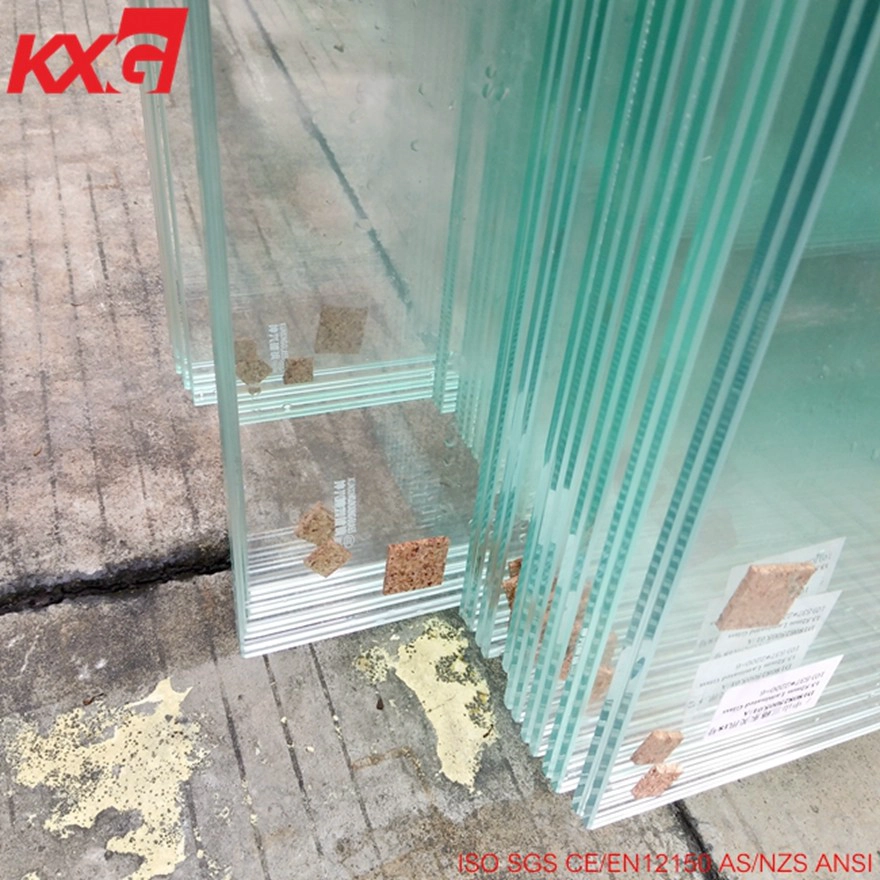 21.52mm ต่ำเหล็กอารมณ์ผู้ผลิตกระจกลามิเนต, 10mm ชัดเจนพิเศษ toughened + 1.52PVB + 10mm ชัดเจนชัดเจนเป็นพิเศษโรงงานกระจกลามิเนต