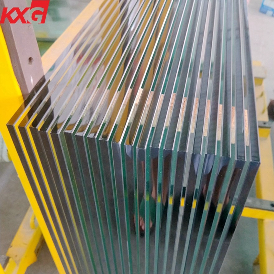 China fábrica CE Certificado 4 a 19 mm modificó el vidrio moderado claro