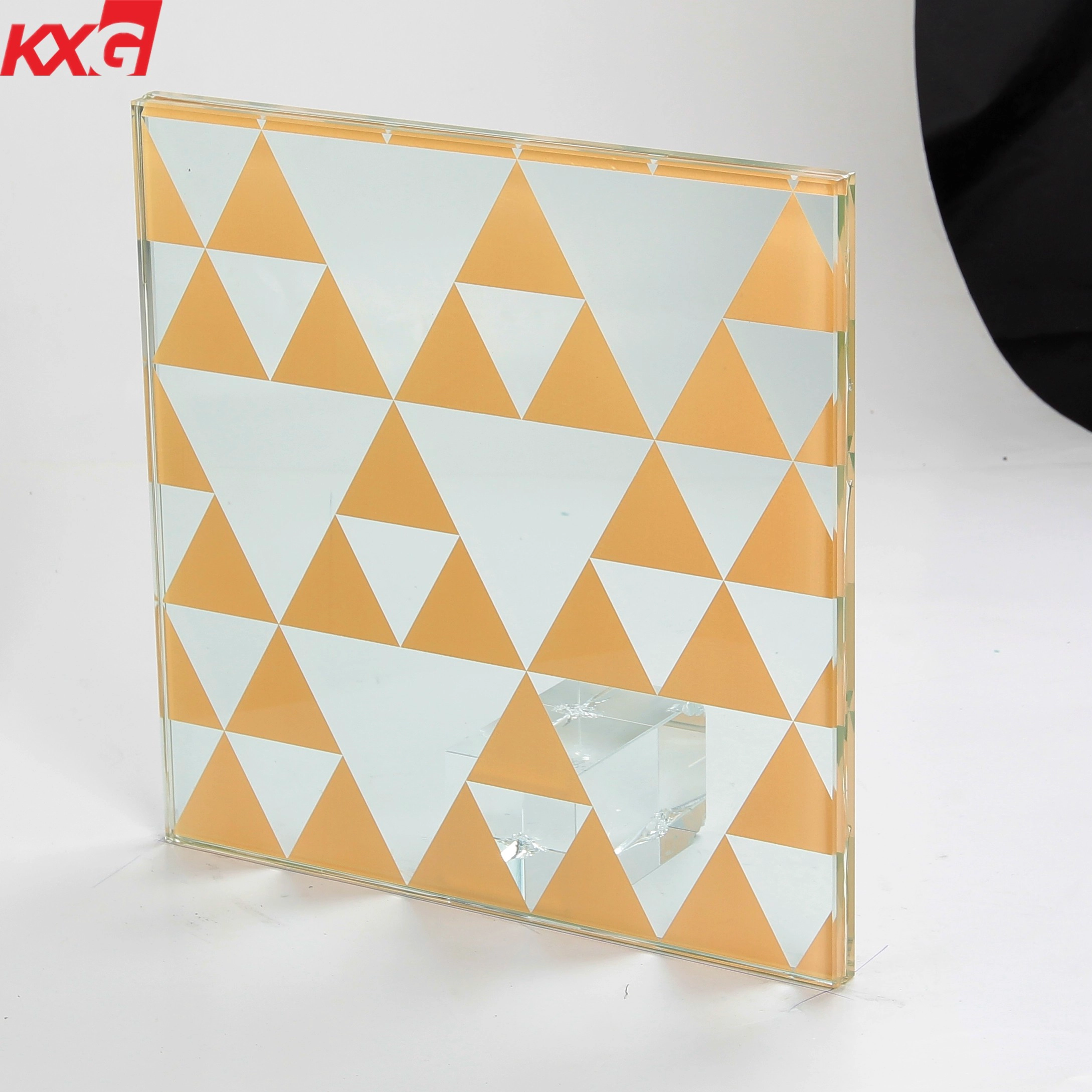 China professional building glass factory 6mm silk screen printed glass for partition wall