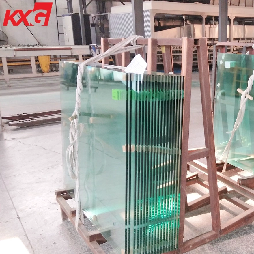 China Proveedor de cristal moderado claro de la sobremesa, precio de sobremesa de cristal moderado claro, vidrio endurecido claro de la sobremesa fábrica