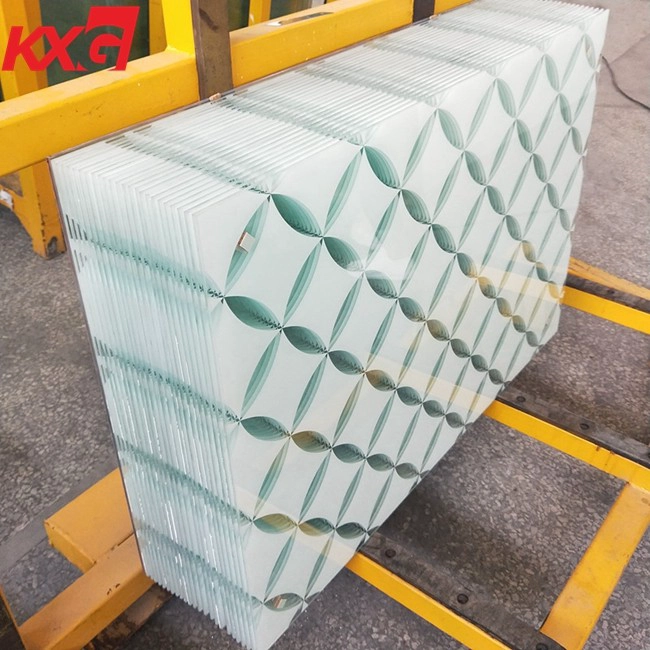 Wholesale factory price 6mm 8mm 10mm color silkscreen printing tempered glass
