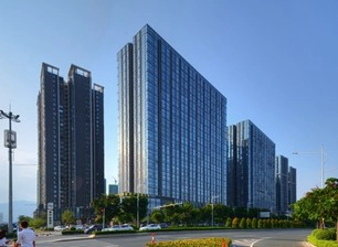 Composite insulated glass curtain wall
