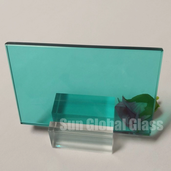 Blue green laminated glass
