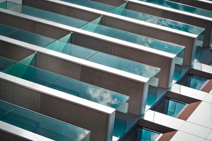 SZG Why Install Glass Balcony Railing
