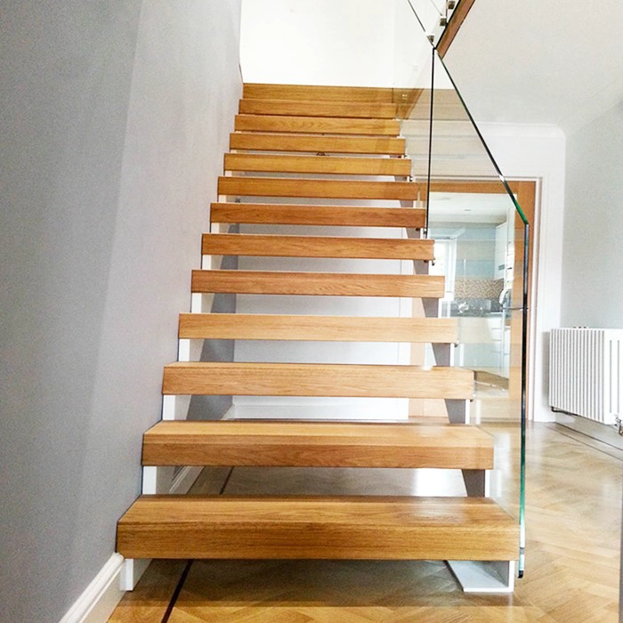 SZG floating wooden steps and glass railing system