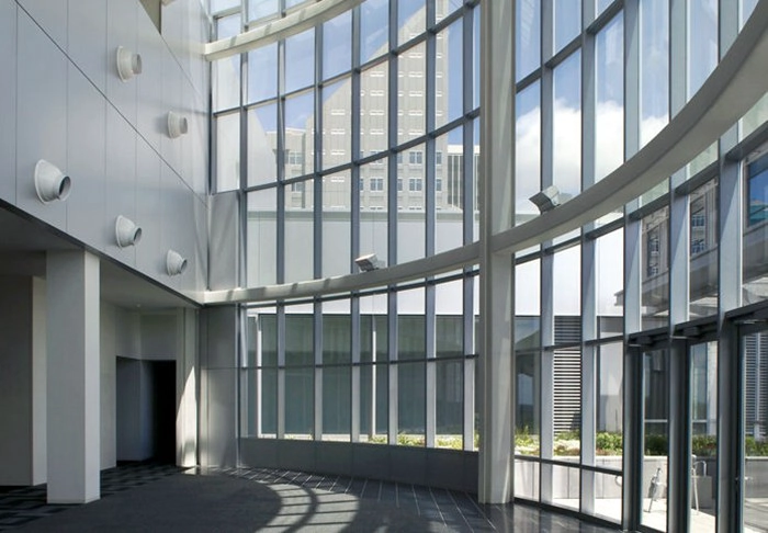21.52mm low iron tempered laminated glass facade, toughened laminated glass, glass curtain wall, 10+10 laminated glass, PVB laminated glass, ultra clear tempered glass, ESG VSG