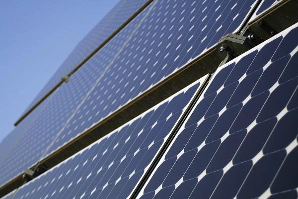 3.2mm Low Iron Mistlite tempered solar glass