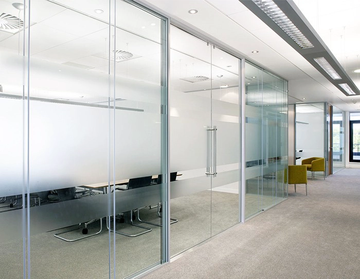 SZG Five Benefits Of Using Glass Walls In Your Office