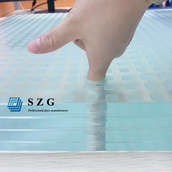 ultra clear laminated floor ing glass, low iron antiskid glass, triple anti slip glass, glass bridge, glass staircase, super clear antislip glass, extra clear laminated glass