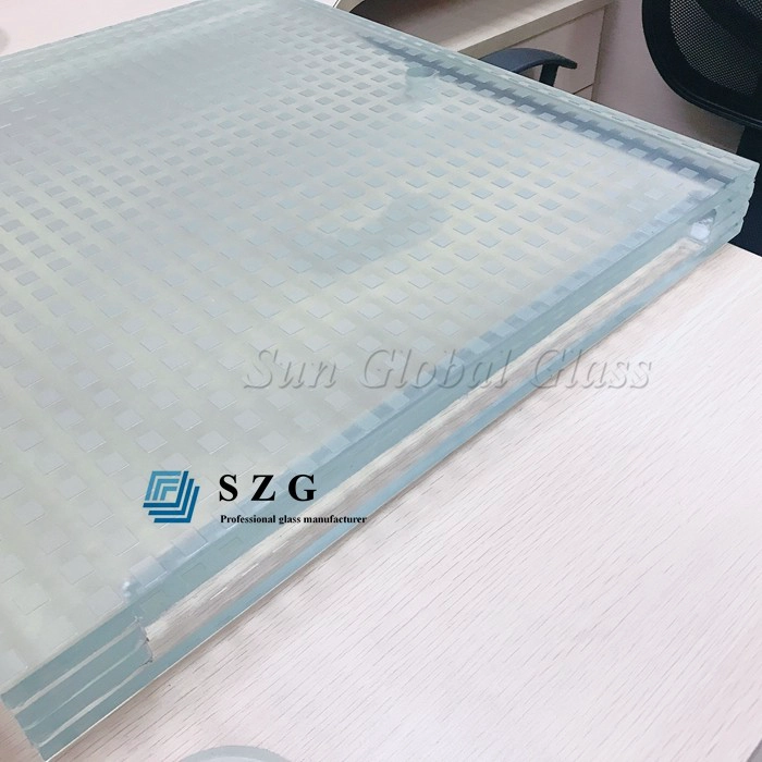 12+1.52 SGP+12+1.52 SGP+12+1.52 SGP+12 low iron antislip tempered laminated glass, 52.56mm ultra clear antiskid glass, 4 layers non slip laminated glass