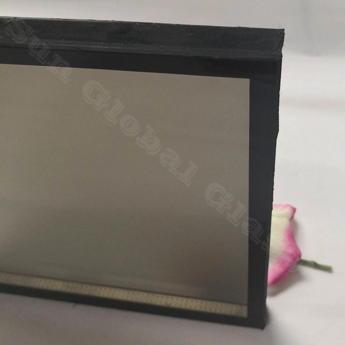Vetro Dgu marrone scuro 26mm, bronzo 6mm + distanziatore aria 12mm + vetro smerigliato 8mm, vetro isolante bronzo traslucido