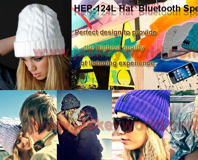  Sports cap with headphones 