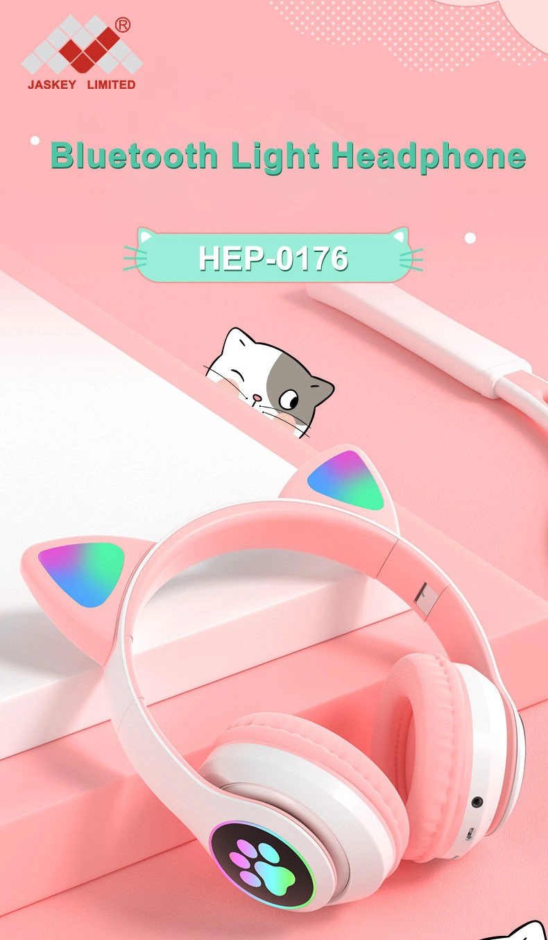 For many young people, headphones should also belong to the life of an indispensable piece of fashio