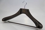 Cintre de costumes hommes en bois luxe