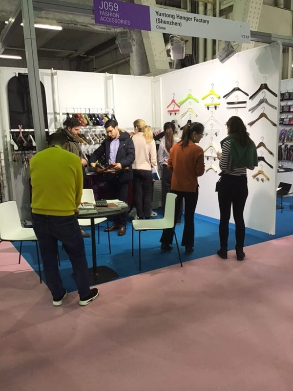 Un grande inizio --- Spettacolo di magia del 2019 e spettacolo di Texworld Un grande inizio --- Spettacolo di magia del 2019 e spettacolo di Texworld