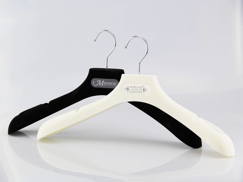 MORILEE - Beautiful wedding dress beautiful hangers