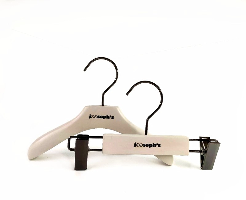Percha de ropa para niños de alta calidad, percha de madera personalizada para niños para marca