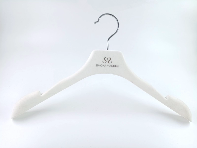 KTV-002 witte antislip plastic hanger fluwelen gevlekte kleerhanger