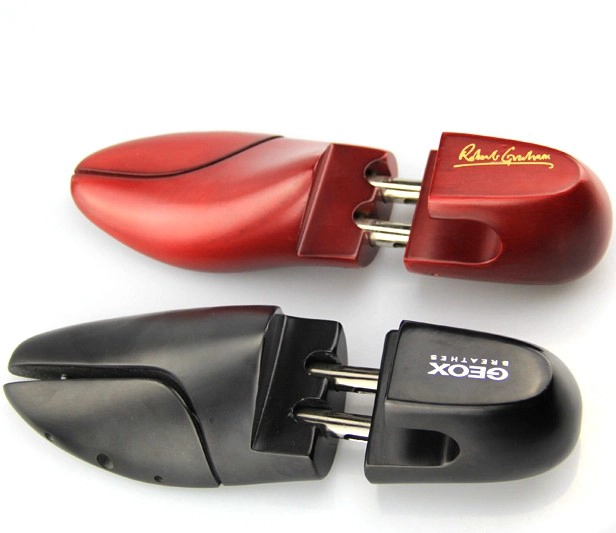 China Luxuriöser schwarzer Schuhspanner aus Holz [AST 04] Hersteller