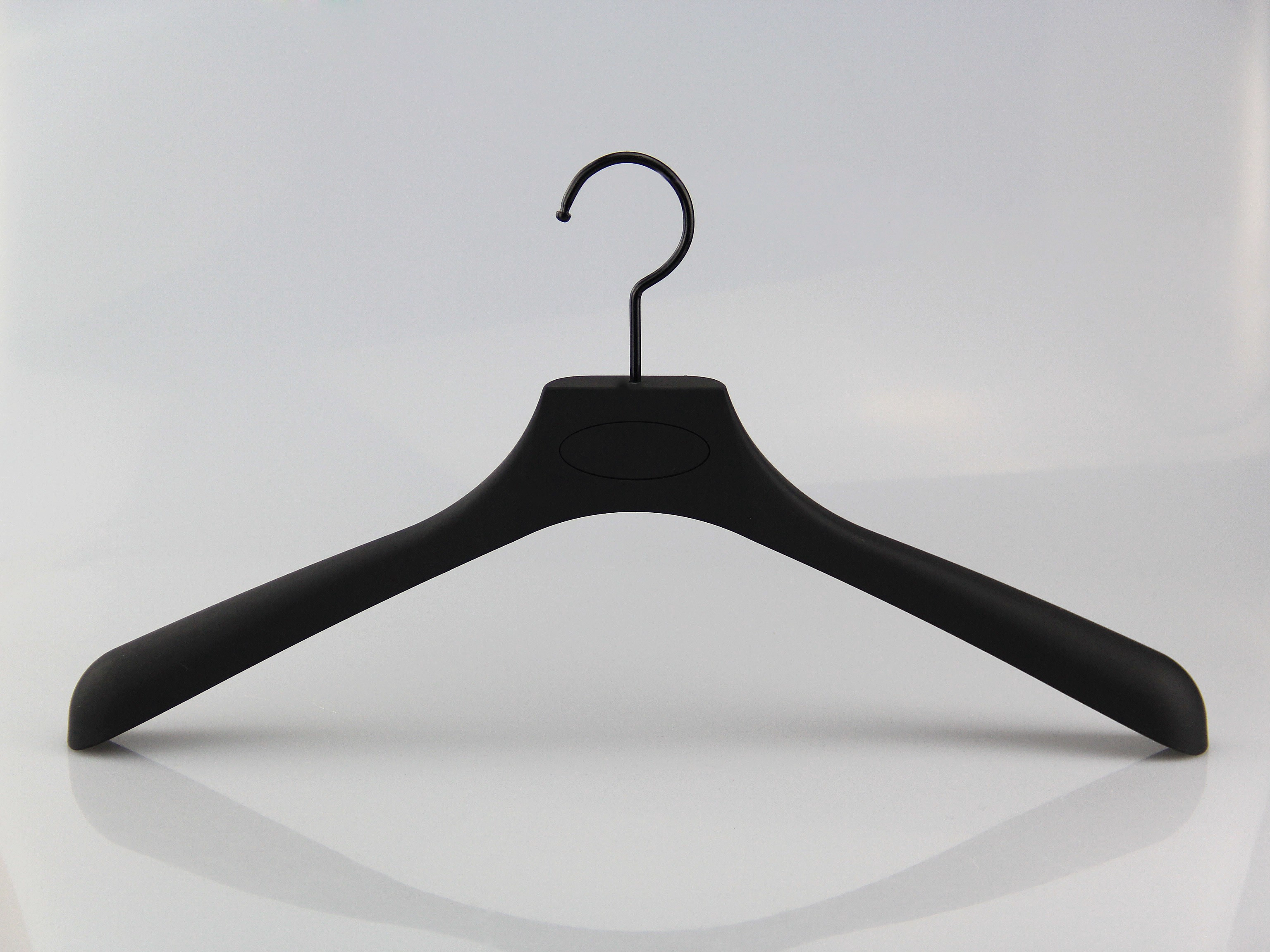 Revestidos de goma de percha de hombres plástico MTR-001 suspensión de ropa
