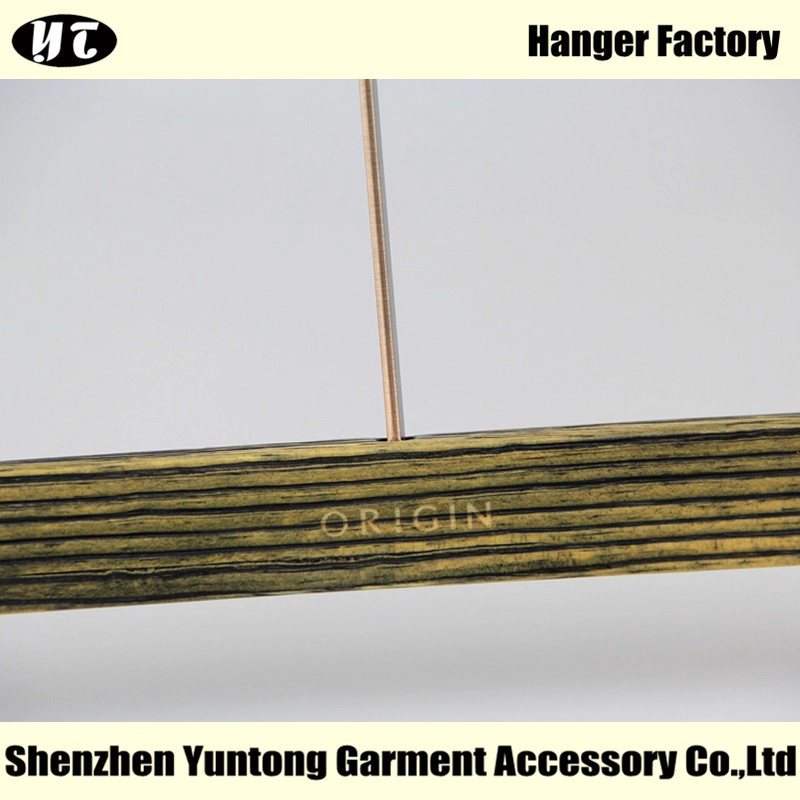 WBW-002 houten broek hanger met lange metalen haak bodem hanger met clips