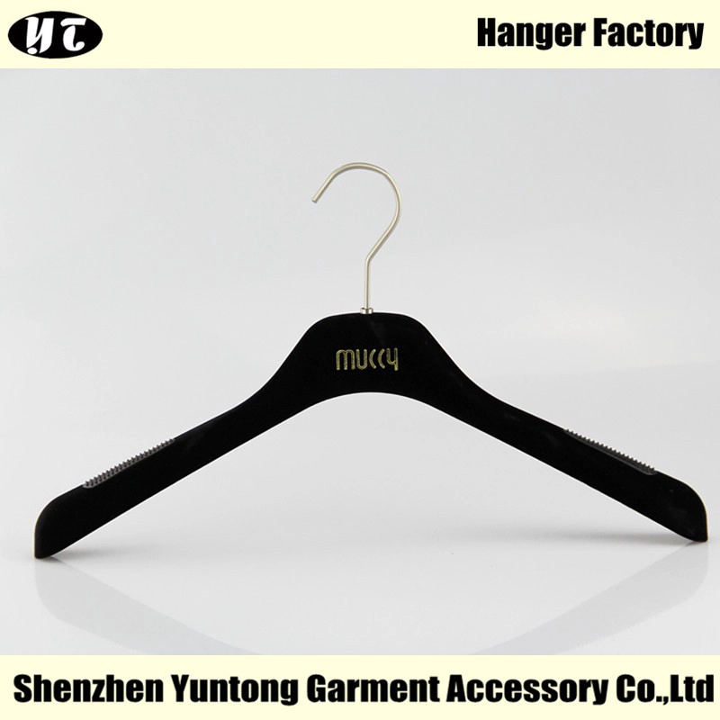 WSV-004 zwart fluwelen gevlekte hanger plastic antislip kleerhanger
