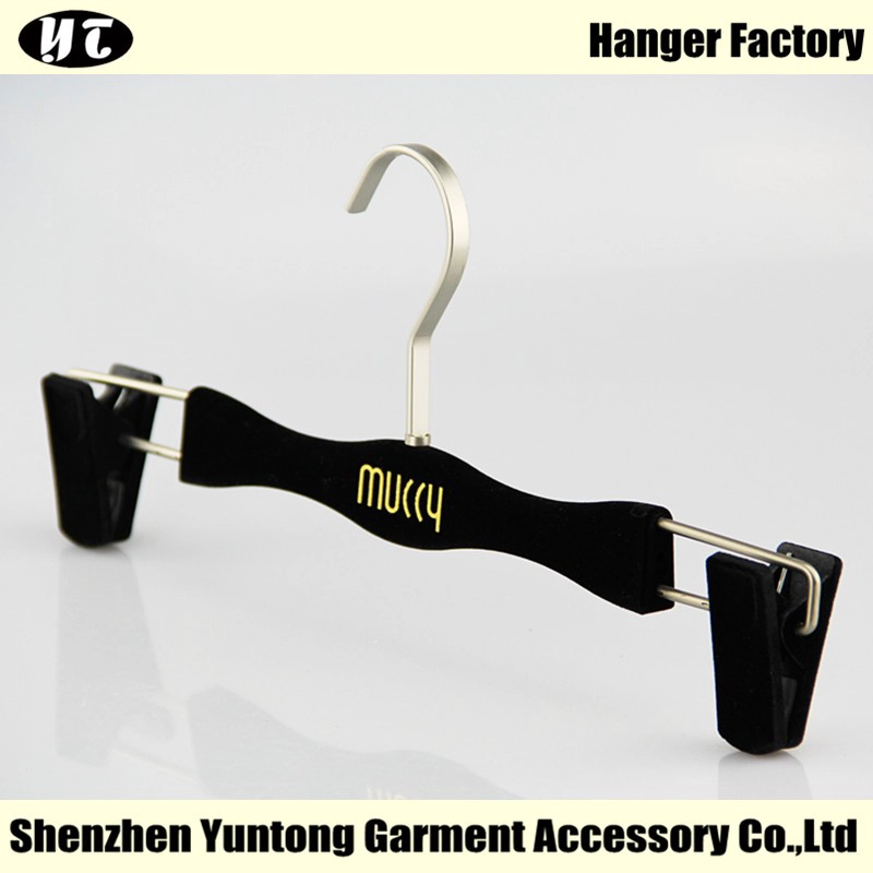 WSV-004 zwart fluwelen gevlekte hanger plastic antislip kleerhanger
