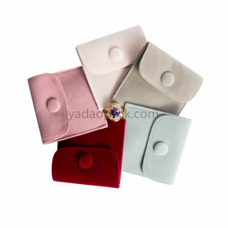 Bolsa de joyería de terciopelo con botón de metal recubierto para joyería de anillo colgante