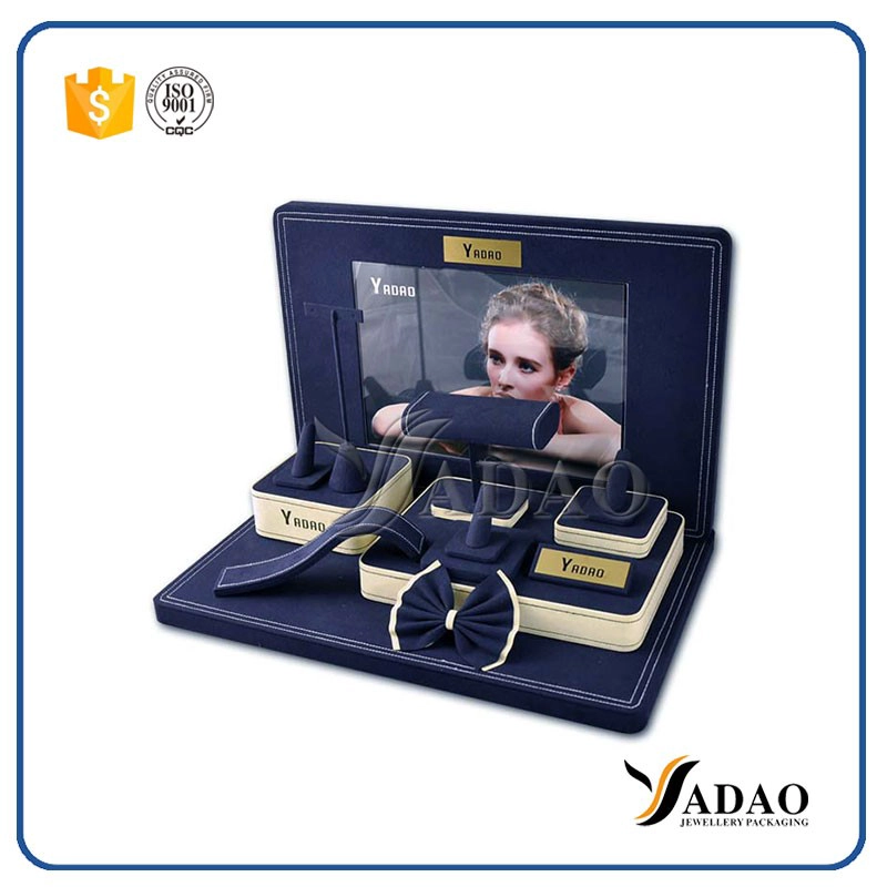 China 2017 fresh design in H.K international jewelry show hot-sale custom wholesale designable mdf+microfiber jewelry showcase manufacturer
