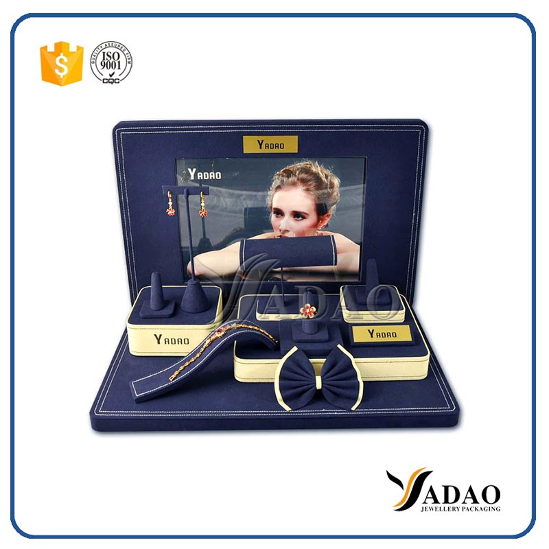 China 2017 fresh design in H.K international jewelry show hot-sale custom wholesale designable mdf+microfiber jewelry showcase manufacturer