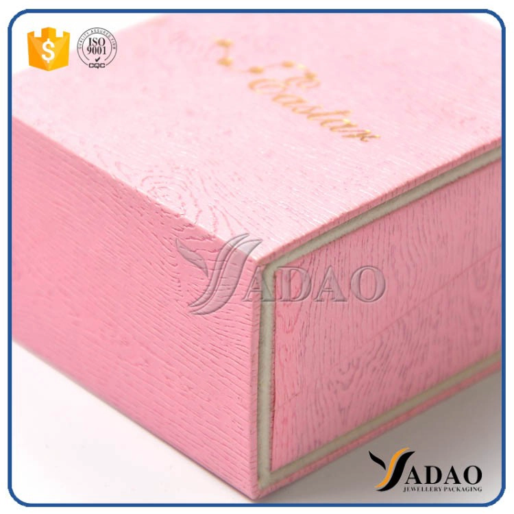 China well-designed wholesale custom warm color  with outside cover plastic jewelry box for ring/bangle/bracelet/necklace/earring packaging manufacturer