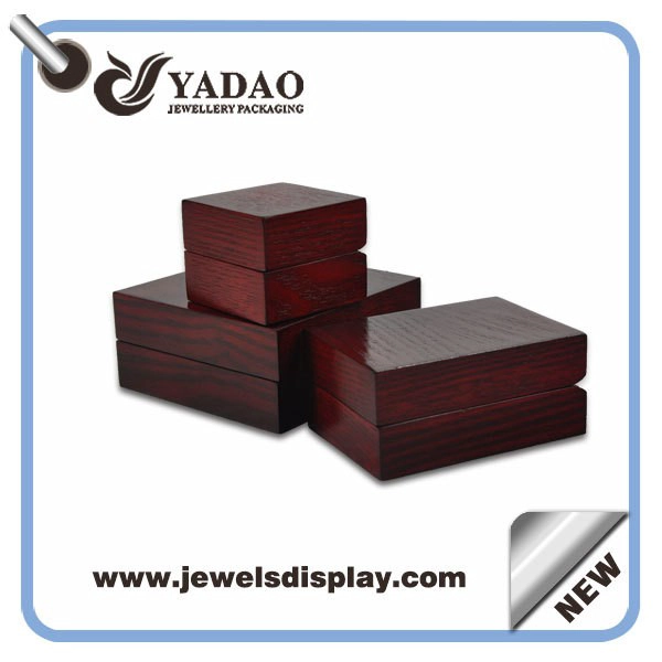 China Chinese factory of  High quality Luxury wooden jewelry boxes and cases for rings ,necklace and bracelets for jewelry shop counter and window gift and party favors manufacturer