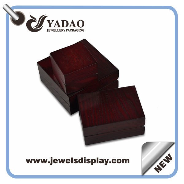 China Chinese factory of  High quality Luxury wooden jewelry boxes and cases for rings ,necklace and bracelets for jewelry shop counter and window gift and party favors manufacturer