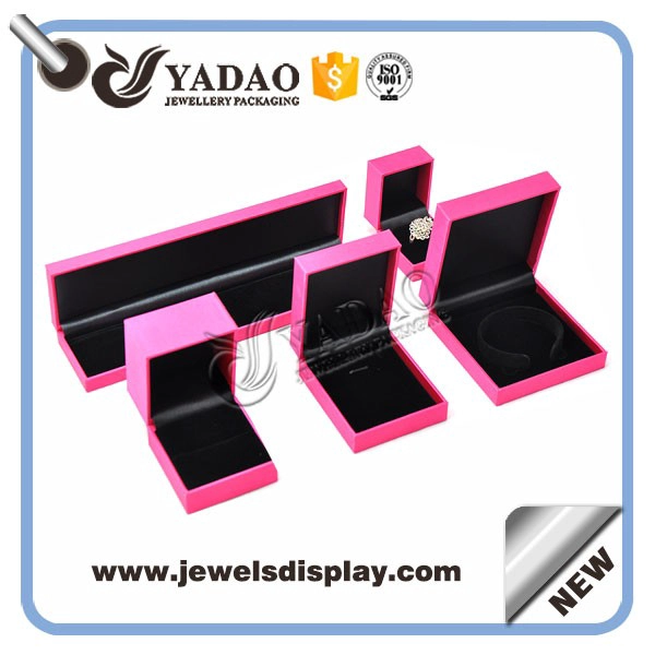 China Custom color leatherette print and packaging plastic box for kinds of jewelry manufacturer