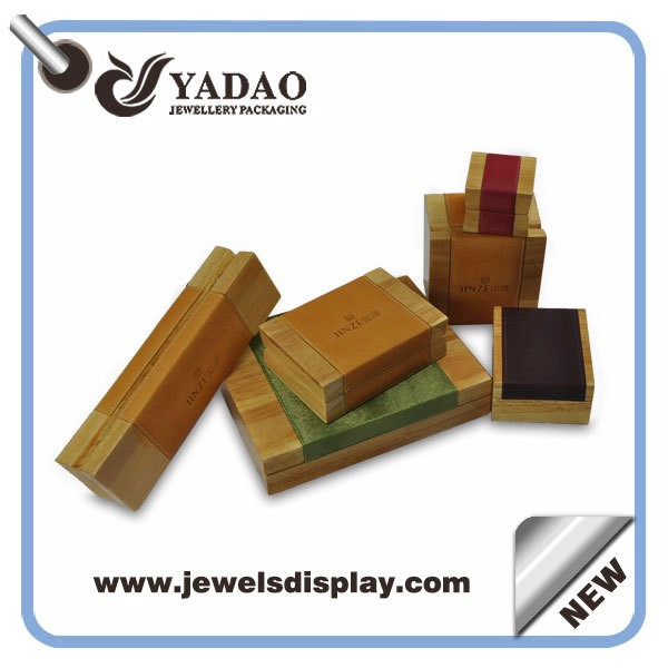 China Custom colored leather middle lacquered jewelry wooden boxes set manufacturer