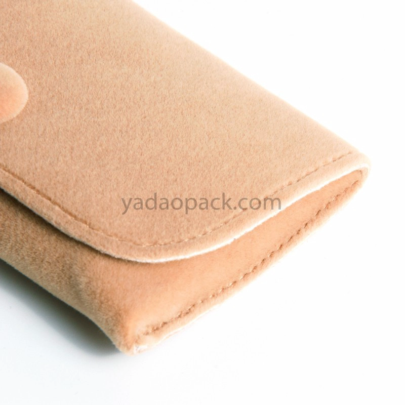 China Handmade  Queen style squre colorful velvet pouch with button for jewelry gift packaging manufacturer