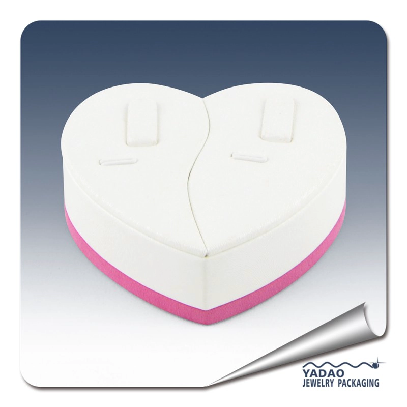 China Luxury pink heart shaped ring stand and stage for jewelry exhibition and fairs used for engagement and wedding in factory price made in China manufacturer