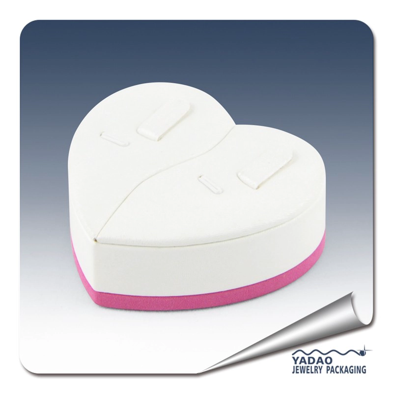China Luxury pink heart shaped ring stand and stage for jewelry exhibition and fairs used for engagement and wedding in factory price made in China manufacturer