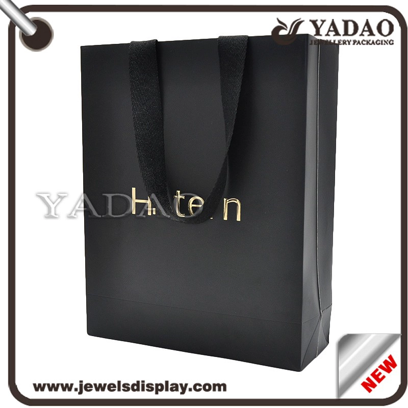 China Nice durable equisite luxury good  price designable coffee color silk ribbon handle paper bags/shopping bags/packaging bags manufacturer
