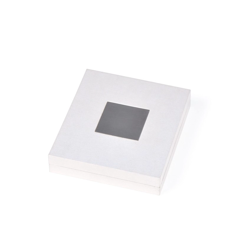 China Super thin necklace jewelry packaging box best online selling custom size color logo manufacturer