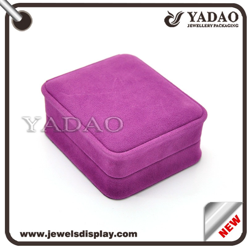 China Wholesale charming custom color and size jewelry velvet box for packaging and display in jewelry shop manufacturer