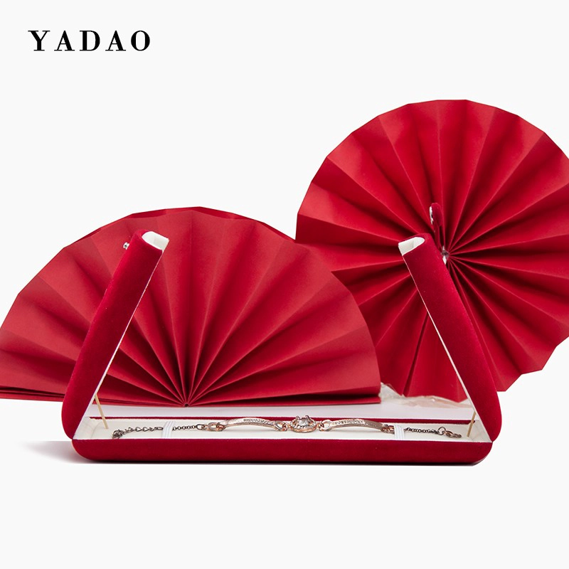 中国 Yadao New Arrivals Red Color Packaging Box Double Door Design Jewelry Packaging Box Factory Wholesales Box with free logo design メーカー