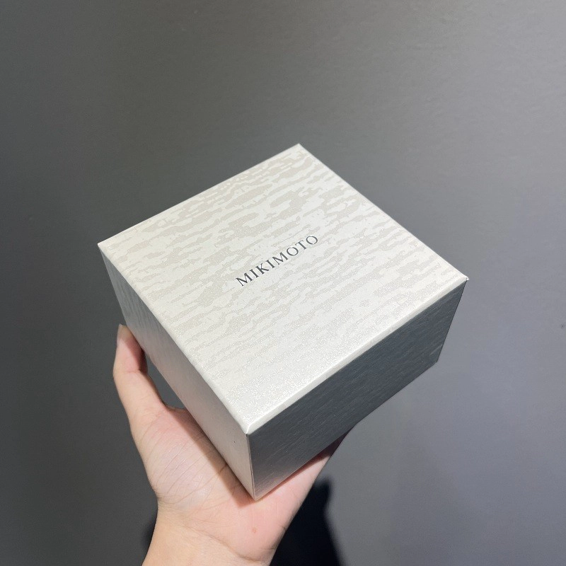 China brand jewelry packaging box pearl jewelry box pure white color slot ring box packaging jewels manufacturer