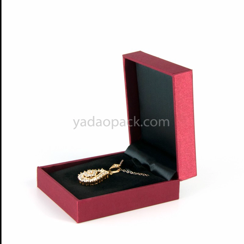 China jewelry box with custom material/color for jewelry packing manufacturer