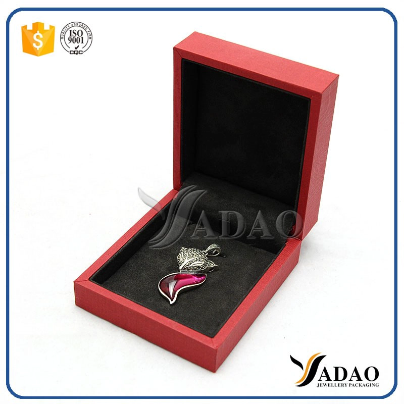 China red color pu paper cover plastic jewelry packaging box ring pendant bangle bracelet packaging box jewelry plastic box high quality with thicker border manufacturer