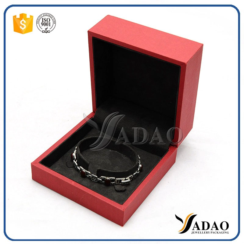China red color pu paper cover plastic jewelry packaging box ring pendant bangle bracelet packaging box jewelry plastic box high quality with thicker border manufacturer