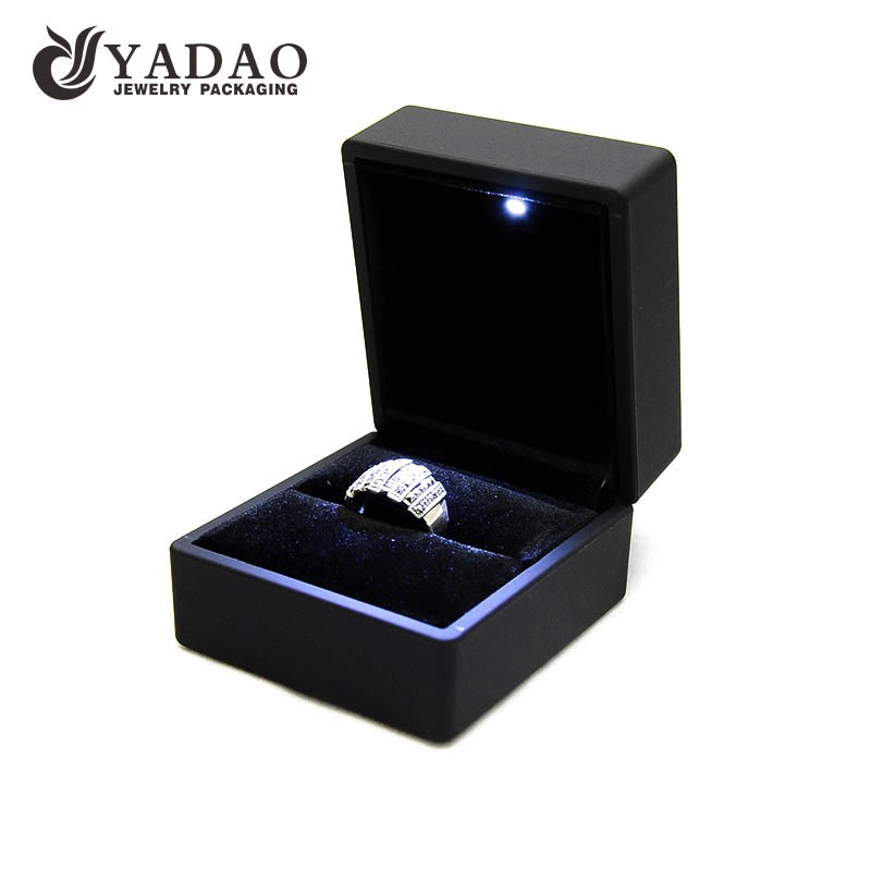 China shinny luxurious delicate wonderful simple custom color matte finish plastic LED jewelry box for sale manufacturer