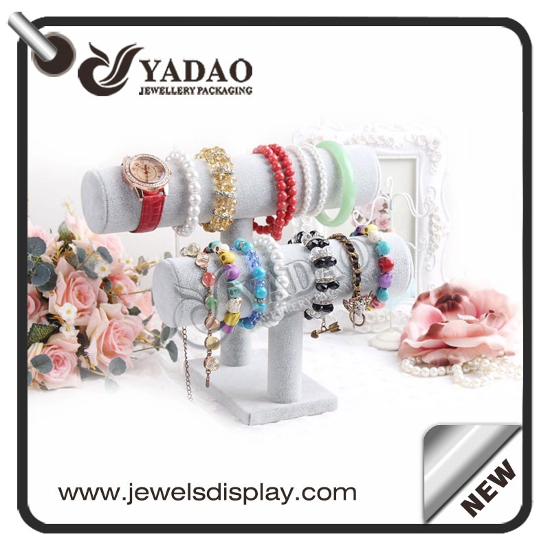 China wholesale adorble window counter customize size color luxury soft material bracelet/watch displays stands/holder manufacturer