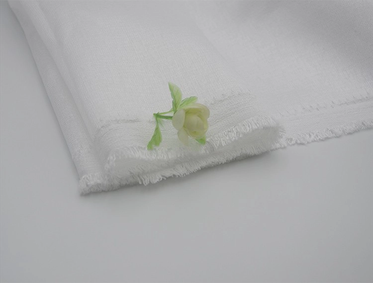Tecido de seda de cetim brilhante de poliéster para vestidos de roupão de banho